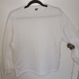 SHEIN White Long Sleeve Leightweight Sweatshirt Size Small